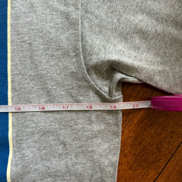 Cat t-shirt - Picture 3 of 8